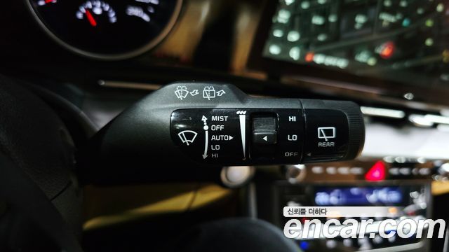 Kia Carnival (IV) Diesel 9-Seater Prestige 2022 — фото 29