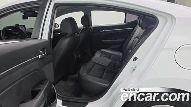 Hyundai Avante (AD) 1.6 Style 2019 — фото 11