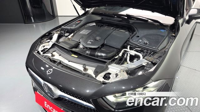 Mercedes-Benz CLS-Class (C257) CLS300d AMG Line 2020 — фото 6