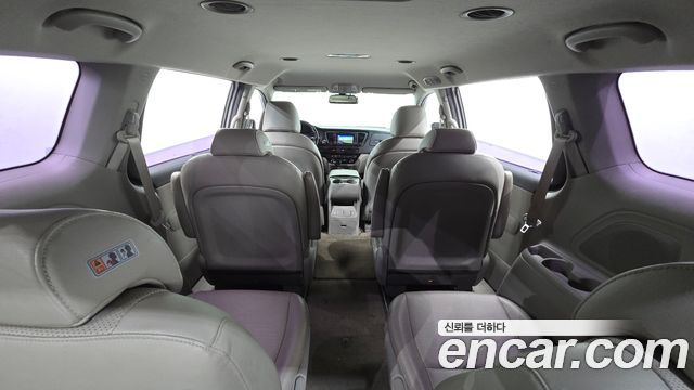 Kia Carnival 9-seater Luxury 2015 — фото 14