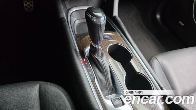 Chevrolet Malibu 2.0 Turbo LTZ Premium 2017 — фото 9