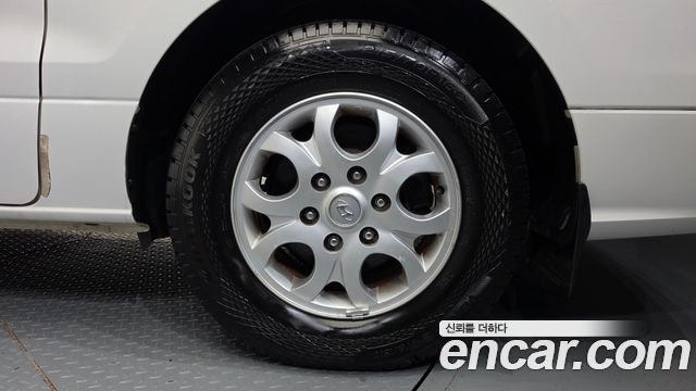 Hyundai Grand Starex 11-Seater Wagon CVX Premium 2014 — фото 21