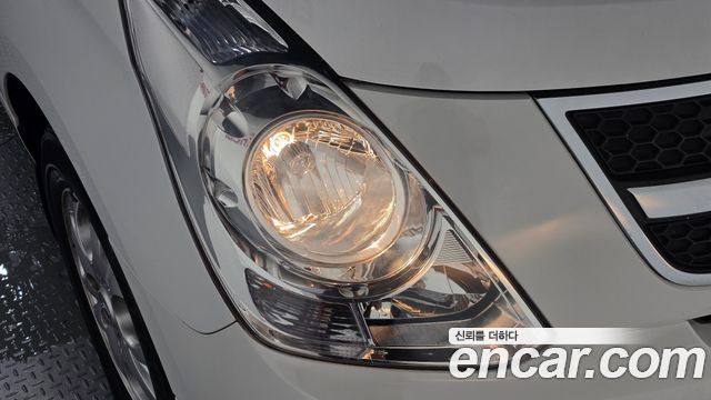Hyundai Grand Starex 11-Seater Wagon CVX Premium 2014 — фото 22