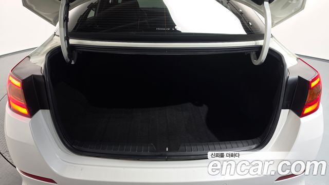 Kia K5 Luxury Special 2015 — фото 17