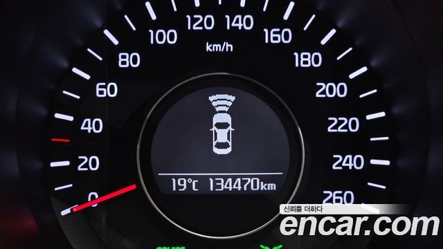 Kia K5 Luxury Special 2015 — фото 31