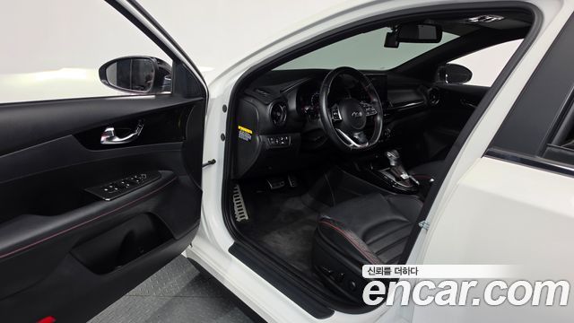 Kia K3 5Door GT Plus 2020 — фото 10