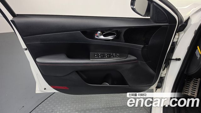 Kia K3 5Door GT Plus 2020 — фото 24