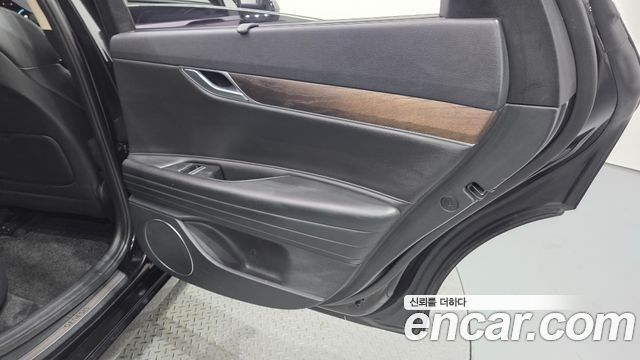 Genesis G80 (RG3) Gasoline 3.5 Turbo 2WD 2021 — фото 25