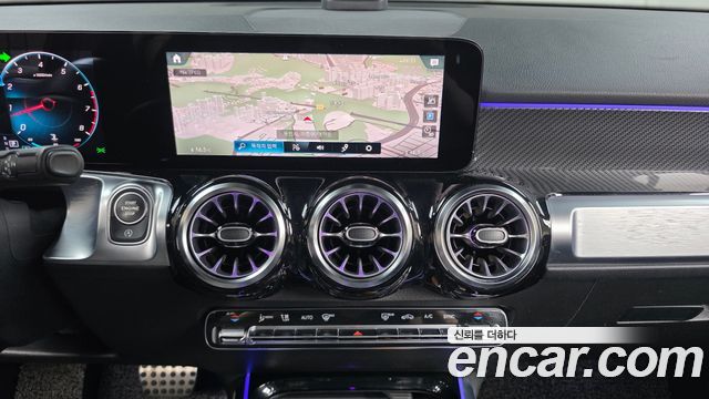 Mercedes-Benz GLB-Class (X247) GLB250 4MATIC 2021 — фото 13