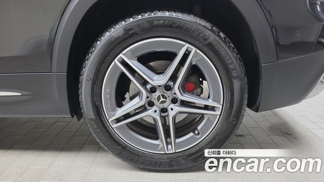 Mercedes-Benz GLB-Class (X247) GLB250 4MATIC 2021 — фото 21