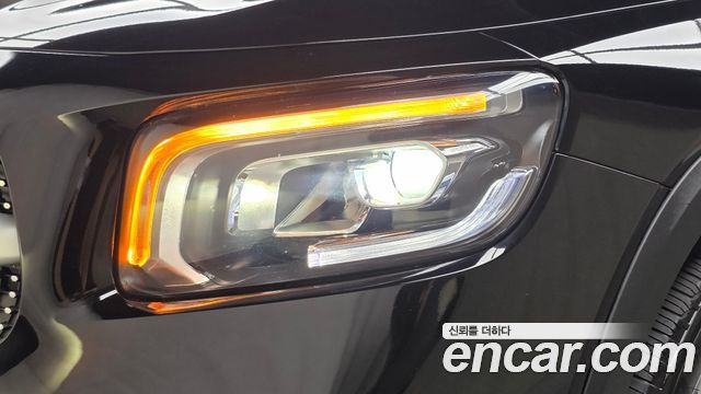 Mercedes-Benz GLB-Class (X247) GLB250 4MATIC 2021 — фото 22