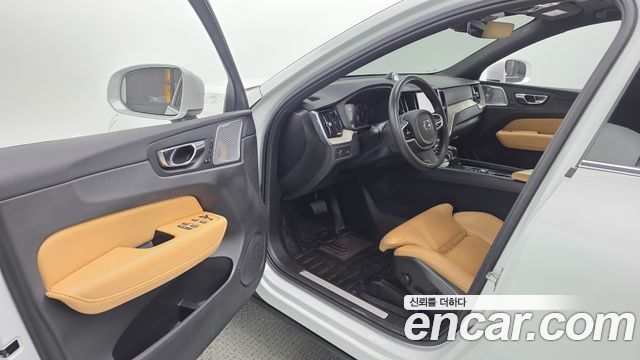 Volvo XC60 (II) D5 Inscription 2020 — фото 10