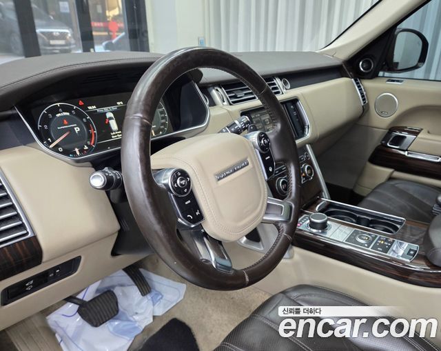 Land Rover Range Rover (IV) 5.0 SC Vogue SE LWB 2014 — фото 7