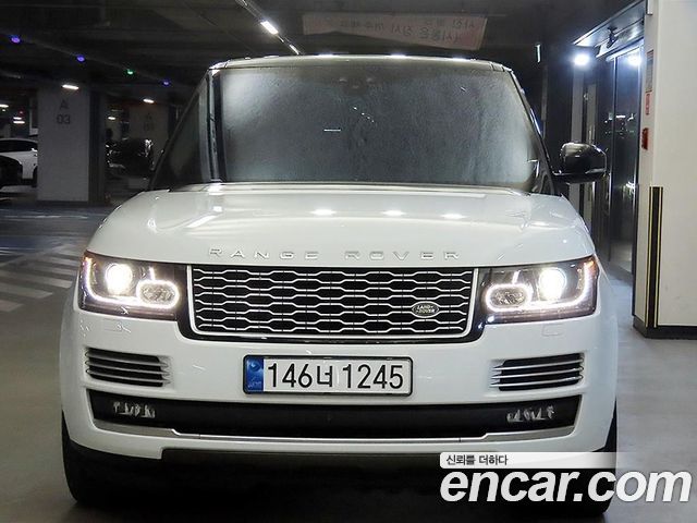 Land Rover Range Rover (IV) 5.0 SC Vogue SE 2017 — фото 2
