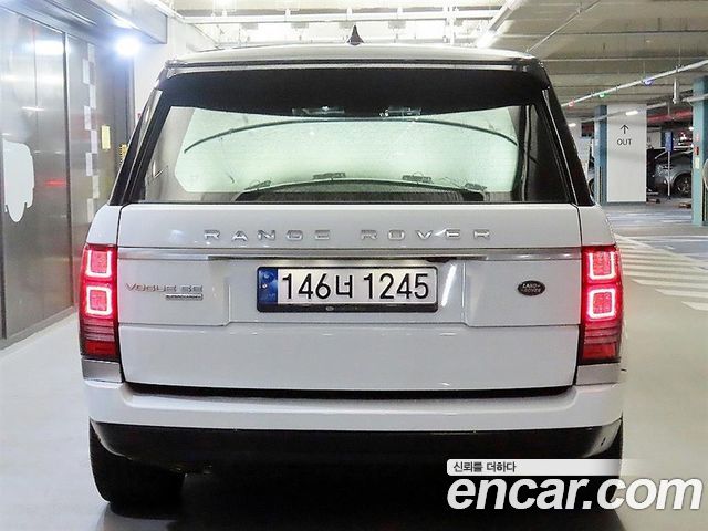 Land Rover Range Rover (IV) 5.0 SC Vogue SE 2017 — фото 5