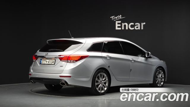 Hyundai i40 1.7 VGT Modern 2012 — фото 2