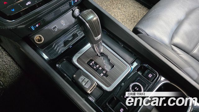 KG Mobility (SsangYong) G4 Rexton Diesel 2.2 4WD Majesty 2018 — фото 9