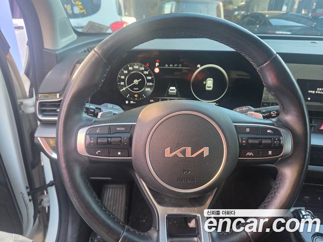 Kia Sportage (V) Diesel 2.0 2WD Nobleless 2022 — фото 3