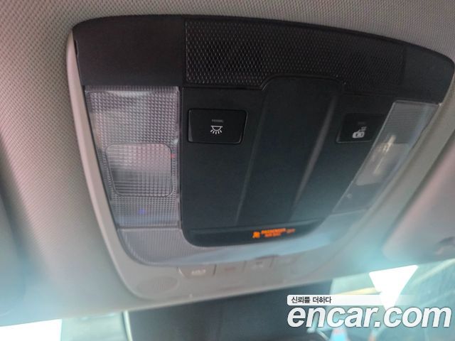 Kia Sportage (V) Diesel 2.0 2WD Nobleless 2022 — фото 7