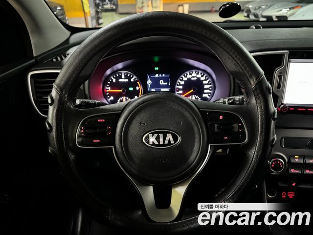 Kia Sportage (IV) Diesel 1.7 2WD Trendy 2016 — фото 8