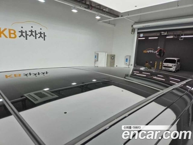 Land Rover Range Rover (IV) 4.4 SDV8 Vogue SE DIESEL 2016 — фото 17