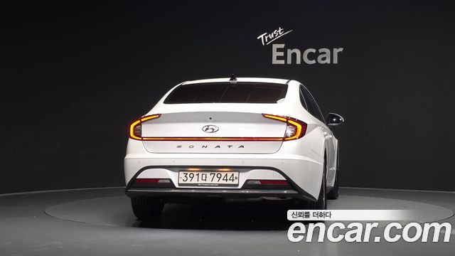 Hyundai Sonata (DN8) 2.0 Premium 2020 — фото 4
