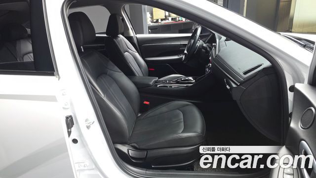 Hyundai Sonata (DN8) 2.0 Premium 2020 — фото 11