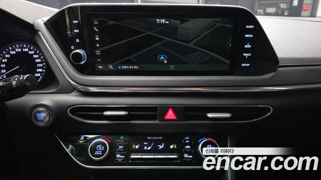 Hyundai Sonata (DN8) 2.0 Premium 2020 — фото 14
