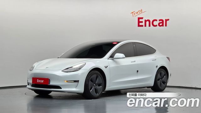 Tesla Model 3 Long Range AWD