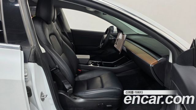 Tesla Model 3 Long Range AWD 2020 — фото 26