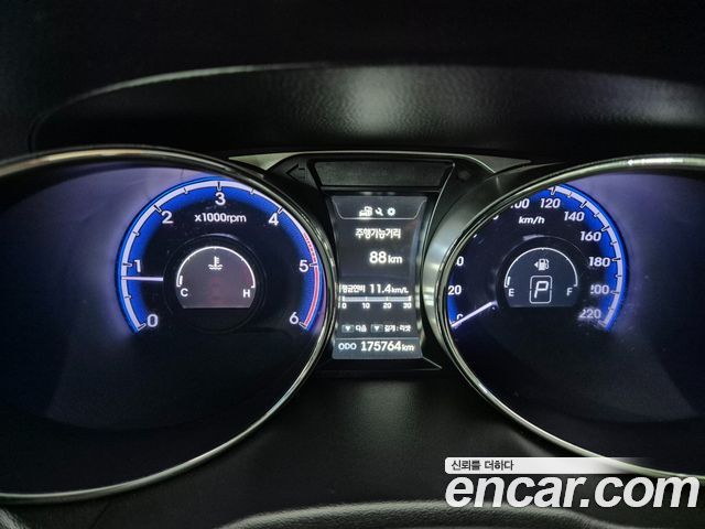Hyundai Tucson ix Diesel(e-VGT) 4WD Modern 2014 — фото 9