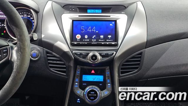 Hyundai Avante (MD) M16 GDI Modern 2013 — фото 17