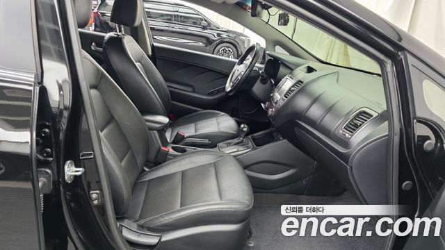 Kia K3 Luxury 2015 — фото 26