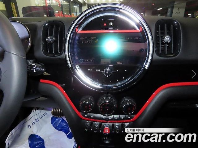 MINI Cooper S Countryman JCW 2nd 2022 — фото 15