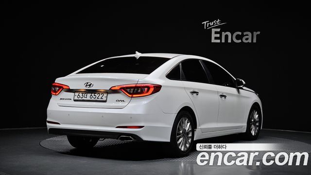 Hyundai Sonata (LF) 2.0 Smart 2015 — фото 2