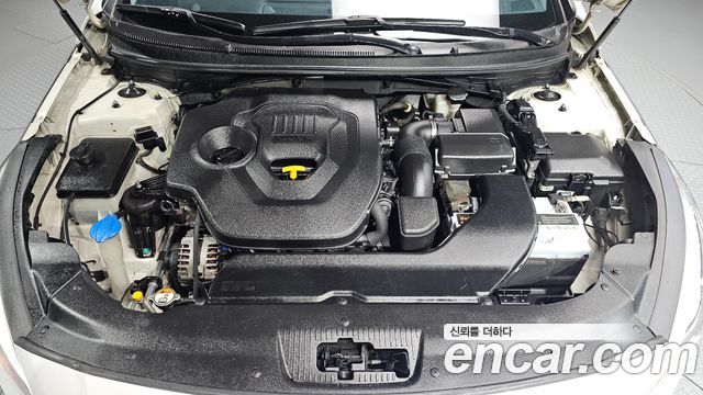 Hyundai Sonata (LF) 2.0 Smart 2015 — фото 6