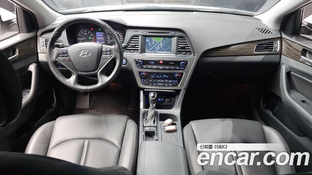 Hyundai Sonata (LF) 2.0 Smart 2015 — фото 7