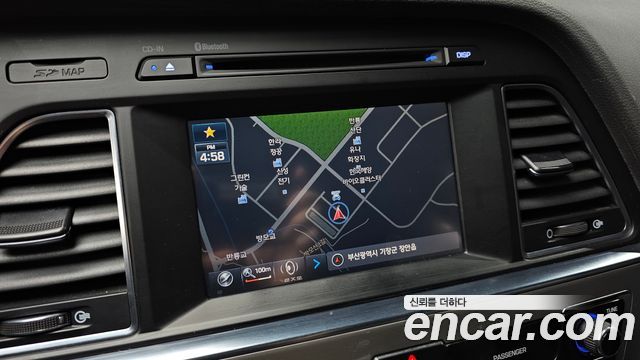 Hyundai Sonata (LF) 2.0 Smart 2015 — фото 14