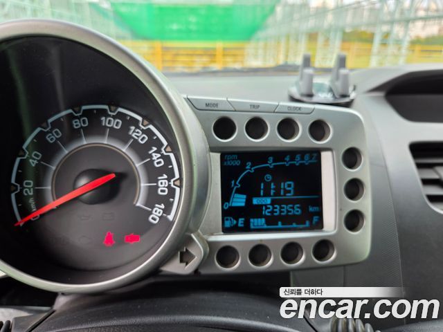 Chevrolet Spark LS Star 2012 — фото 19