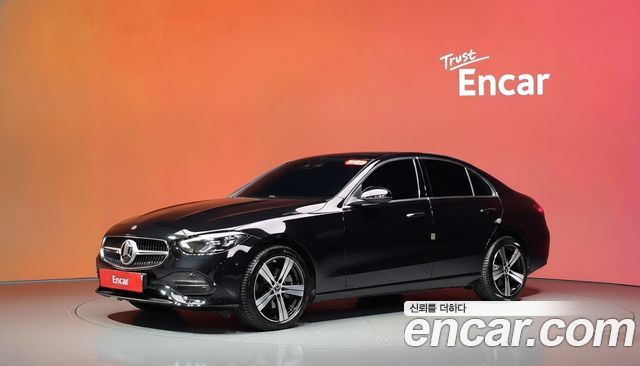 Mercedes-Benz C-Class (W206) C200 Avantgarde