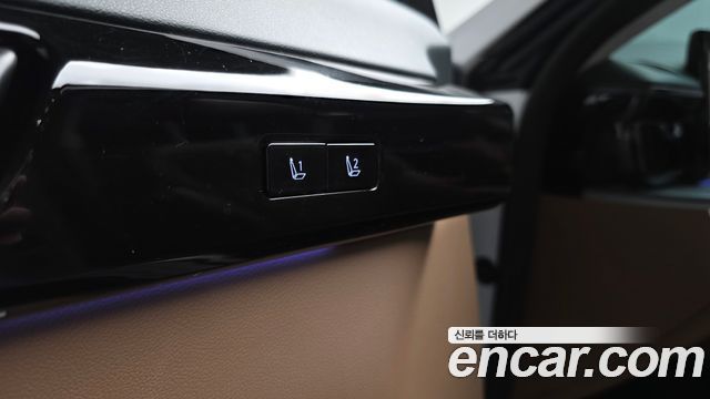 Hyundai Grandeur (GN7) 2,5 Gasoline 2WD Honors 2026 — фото 38