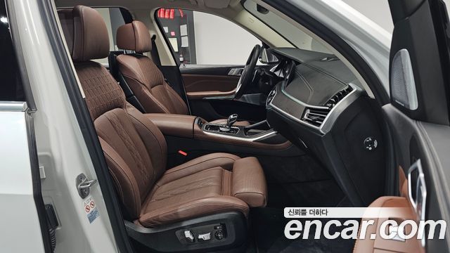 BMW X7 (G07) xDrive 40i Design Pure Excellence 7-Seater 2022 — фото 12