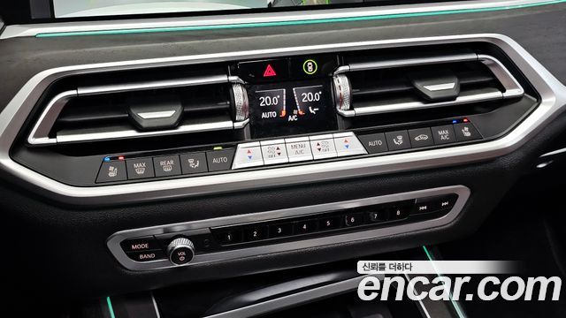 BMW X7 (G07) xDrive 40i Design Pure Excellence 7-Seater 2022 — фото 27