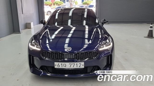 Kia Stinger 2.0 Turbo AWD Platinum 2020 — фото 3