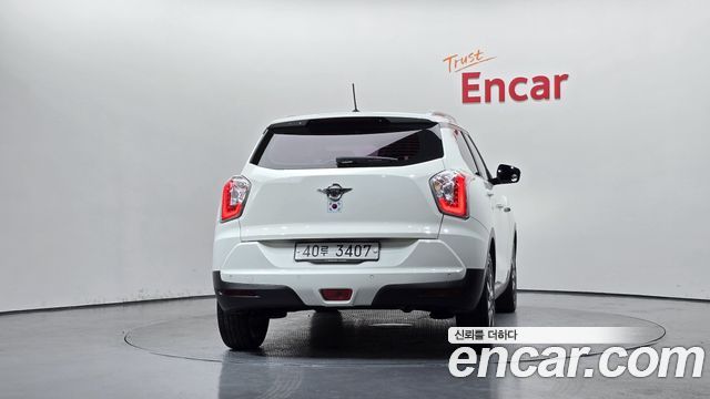 KG Mobility (SsangYong) Tivoli LX 2WD HI-DLX 2015 — фото 4