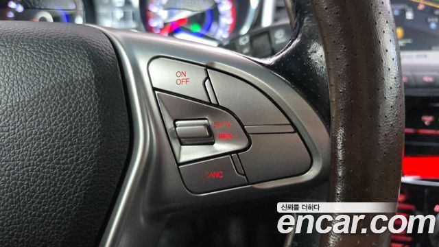 KG Mobility (SsangYong) Tivoli LX 2WD HI-DLX 2015 — фото 16
