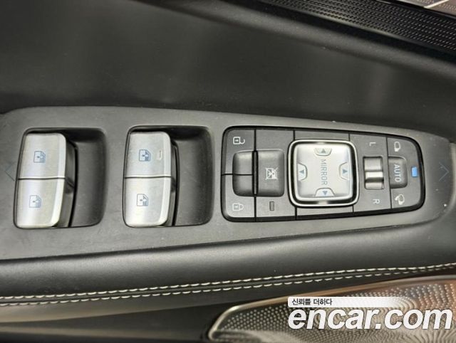 Genesis G90 3.8 AWD Prestige 2019 — фото 18