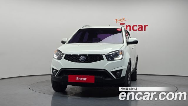 KG Mobility (SsangYong) Korando C 2.0 CVT 2WD Deluxe 2015 — фото 3