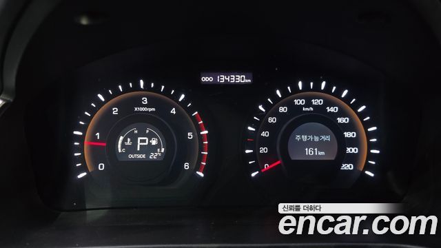 KG Mobility (SsangYong) Korando C 2.0 CVT 2WD Deluxe 2015 — фото 8