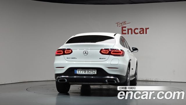 Mercedes-Benz GLC-Class (X253) GLC300e 4MATIC Coupe Premium package 2023 — фото 4